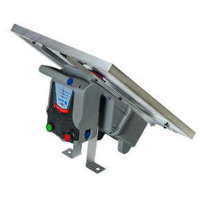 Agri 50km Portable Solar Energizer with Battery